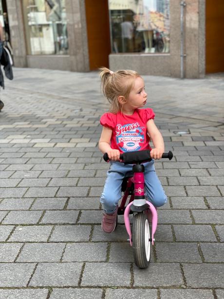 Krásne guess tričko na 1,5roka, guess,92