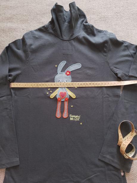 Dievčenský rolák, sergent major,140