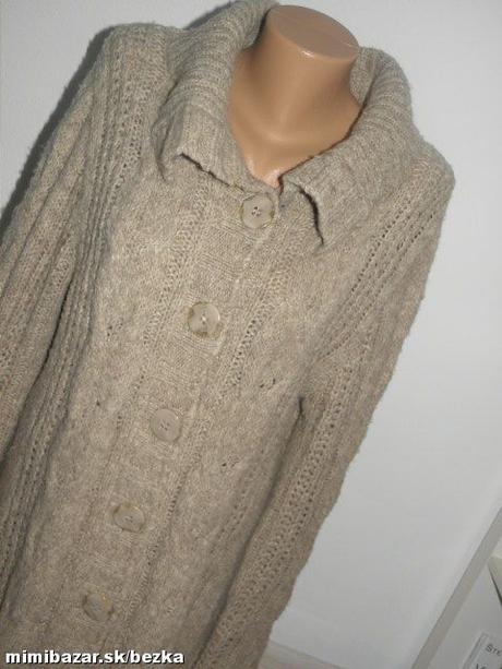Sveter, 44