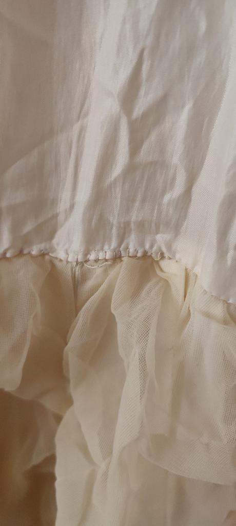 Šaty na karneval belle,