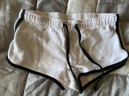 Sortky xs, new yorker,xs