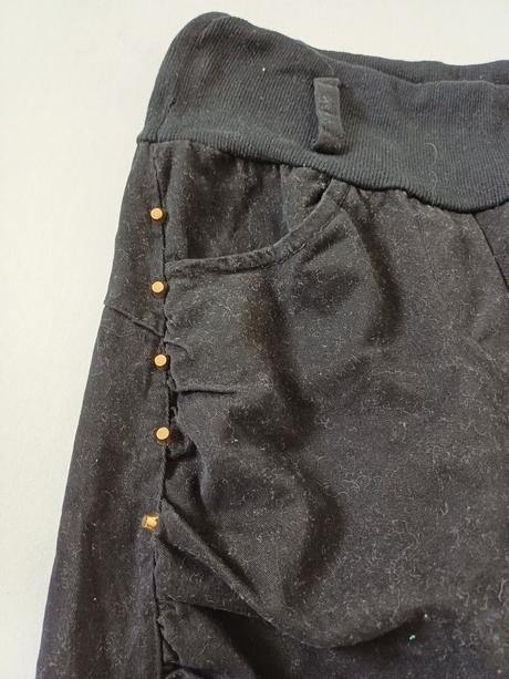 Čierne 3/4 ťáky, s