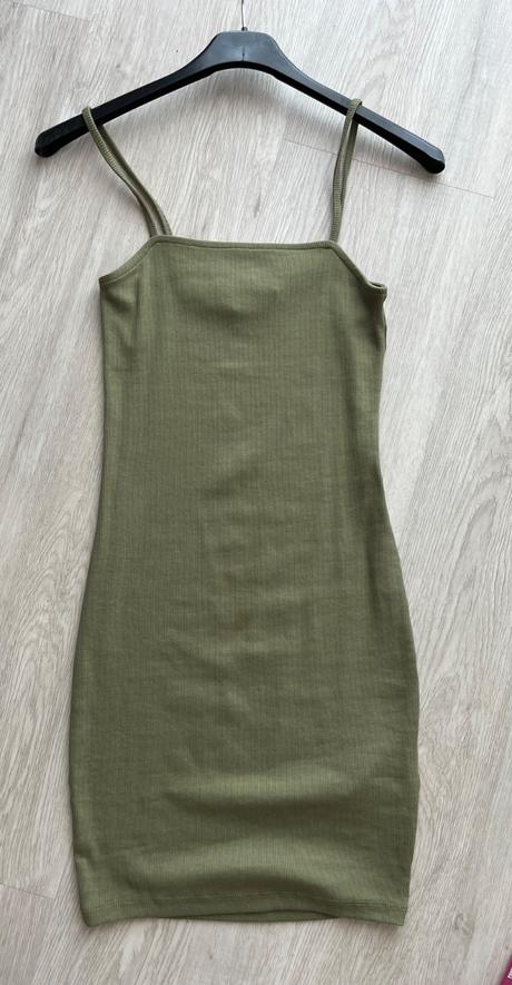 Saty na tenke ramienka, xs