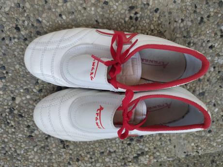 Halové tenisky arawaza v 39, 24.5, 39