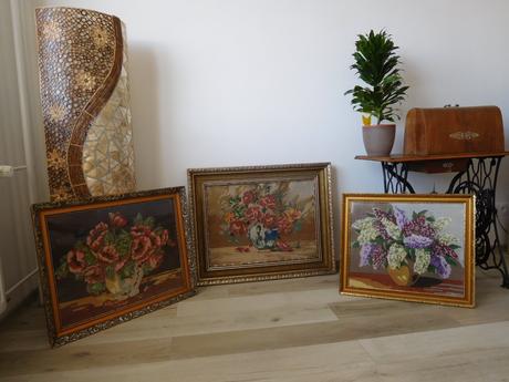 Obrazy vyšívané krížiková výšivka -v drevenom ráme, 