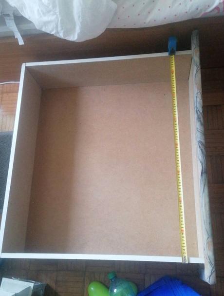 Šuflik pod posteľ, 