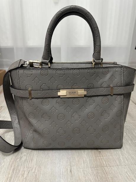 Kabelka guess, guess