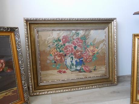 Obrazy vyšívané krížiková výšivka -v drevenom ráme, 