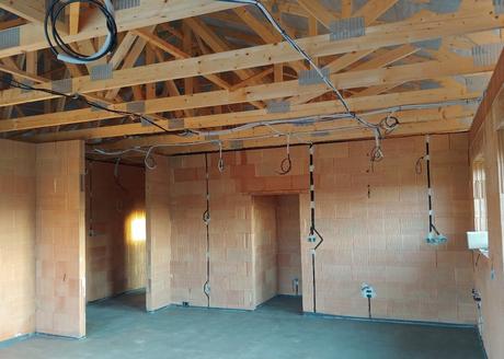 Elektroinštalačné práce,