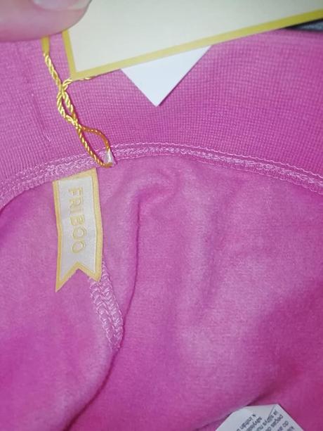 2x  česané tepláky, 158