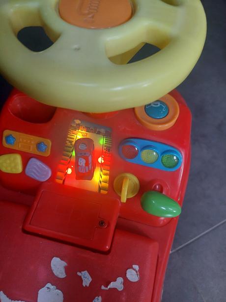 Odrážadlo mcqueen, 