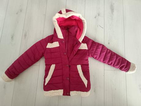 Dievčenská bunda, 134