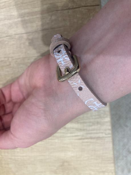 Naramok guess, guess