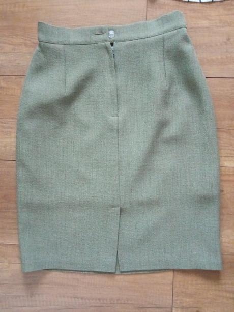 Suknovy kostym 36/s, s