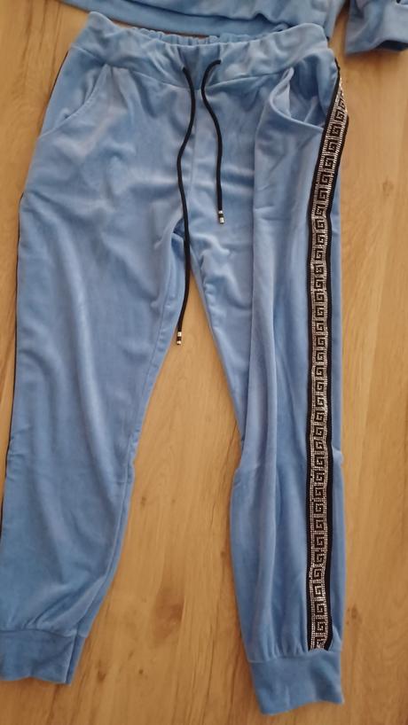 Dámska tepláková súprava, m