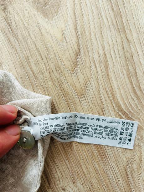 Skvelý ľanový overal značky oysho, s