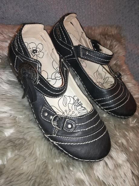 Topánky - poltopanky, baťa,31