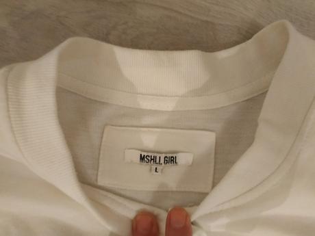 S krátkym rukávom, m