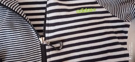 Značková pasikovaná mikinka, adidas,s