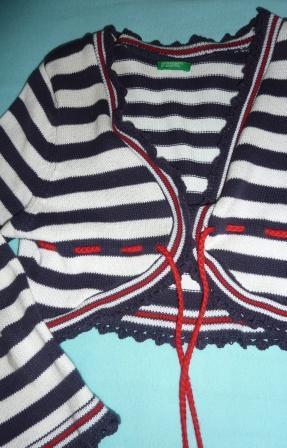 Bolerko, krátky sveter, benetton,110