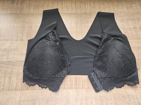 Podprsenka s prednym zapinanim, 75b