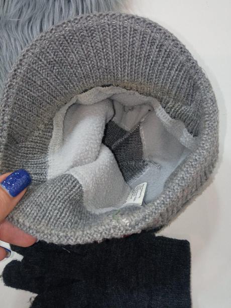 Chlapčenská zimná čiapka so šiltom, 98