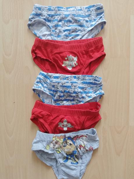 Slipky paw patrol, f&f,98