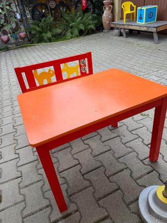Detsky stol s lavicou, 