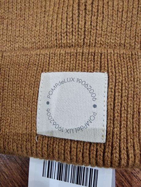 Čiapky, pompdelux,146 / 152 / 158