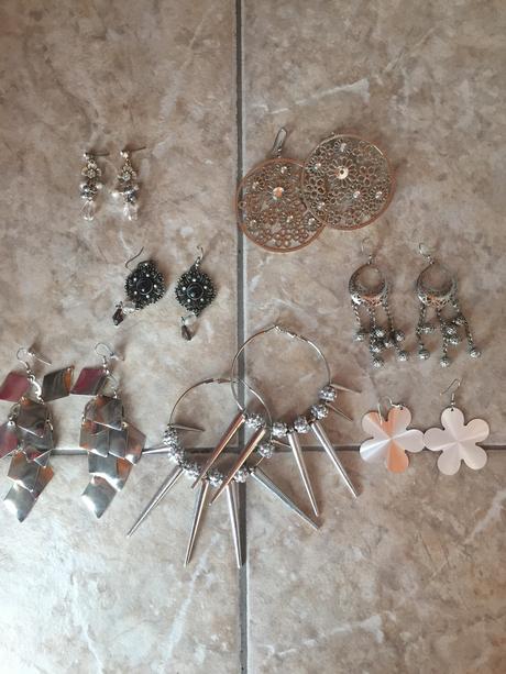 Strieborné náušnice, 