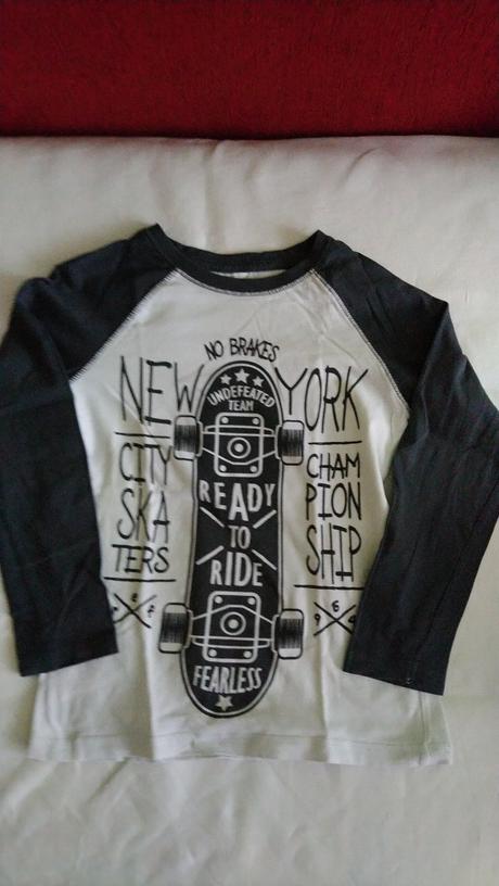 Balík chlapčenských vecí 122-128, 122–134