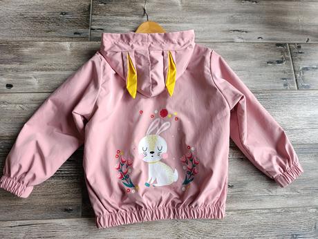 Tenká bundička, 110