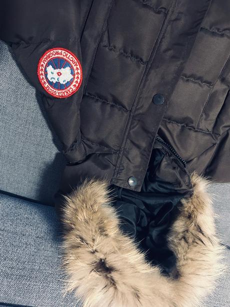 Zimná bunda canada goose, 122