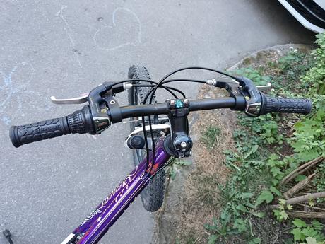 Bicykel, 24