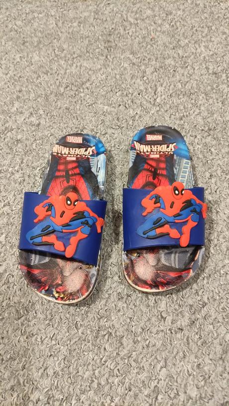 Papučky/ šľapky spiderman, 26
