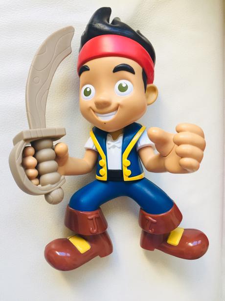 Pirát jake zo zeme- nezeme, 