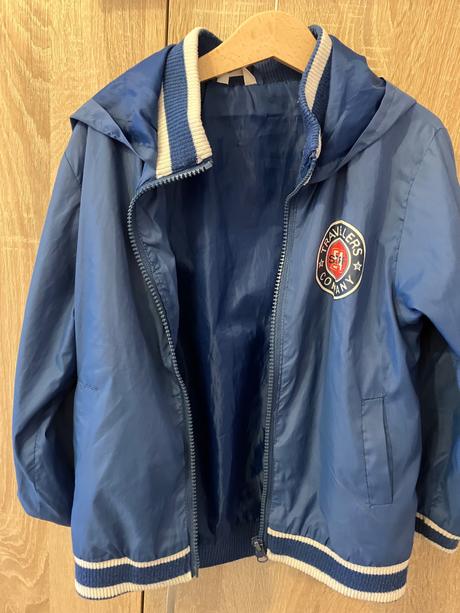 Chlapčenské prechodne bundy, 122