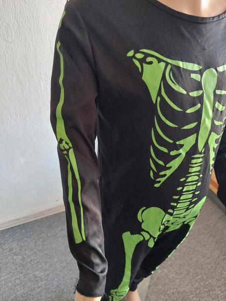 Kostra karnevalový kostým veľ.128-140,