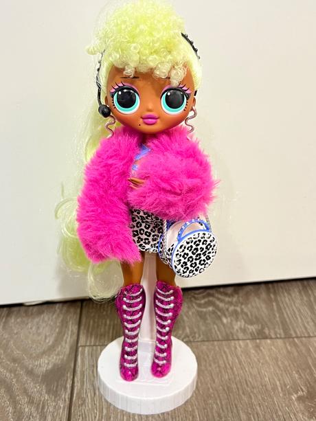 Bábika l.o.l surprise o.m.g. lady diva, 