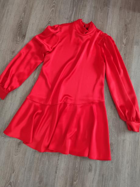 Šaty saténové, river island,38