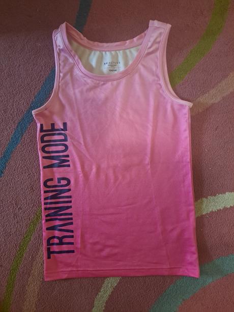 Športovné dievčenské tričká, reserved,134