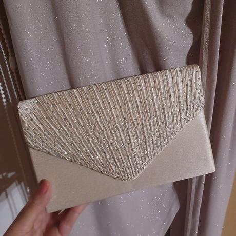 Spoločenské šaty, m