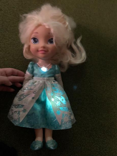 Bábika frozen + darček,