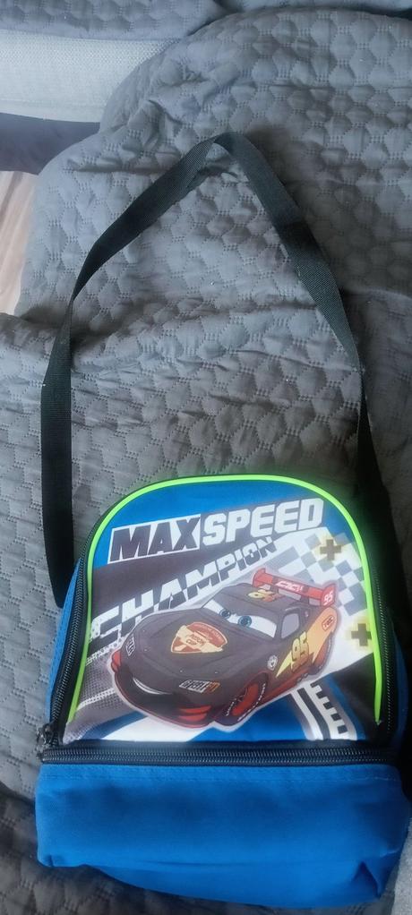 Kapsicka macqueen s postou, 