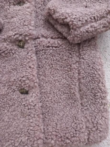 Kabát s klobúkom, pompdelux,98