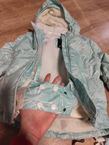Zimná bunda aj na lyžovačku, s darčekmi 3/4roky, f&f,104