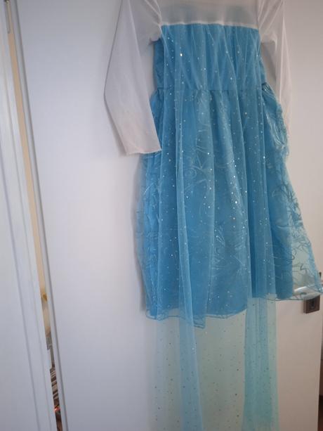 Dievčenský kostým elza, 