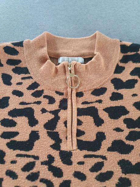 Leo pulóver so stojačikom, s