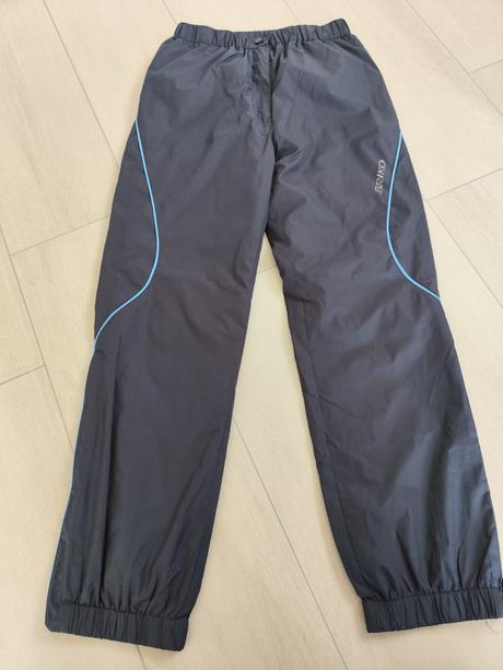 Predám šusťákové nohavice briko, 