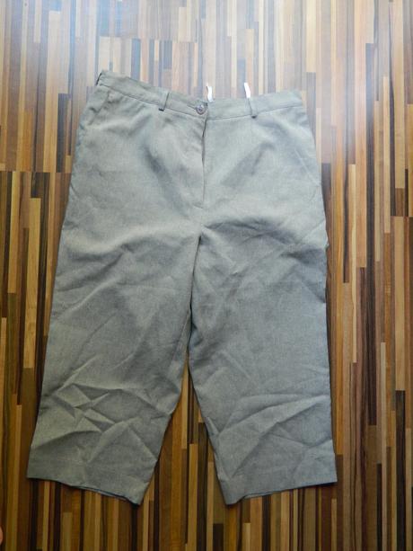 Elegantne tristvrtaky, 42